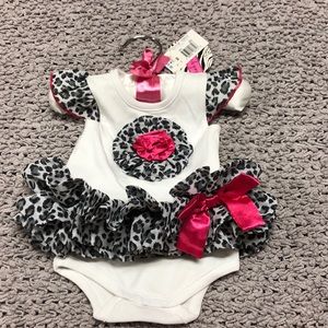 NWT tutu onsie
